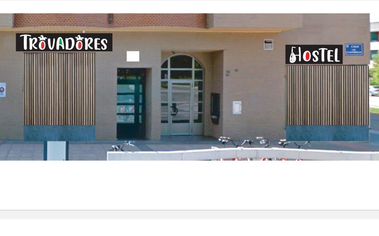 Hostel Trovadores Burgo Екстериор снимка